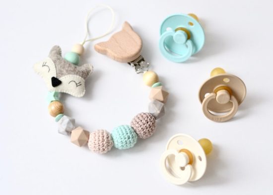 Schnullerkette "Fuchs" in beige-mint – Bild 6